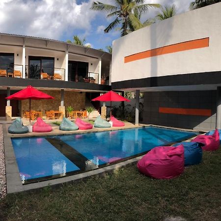 Maza Soda Resort Gili Trawangan Exterior foto