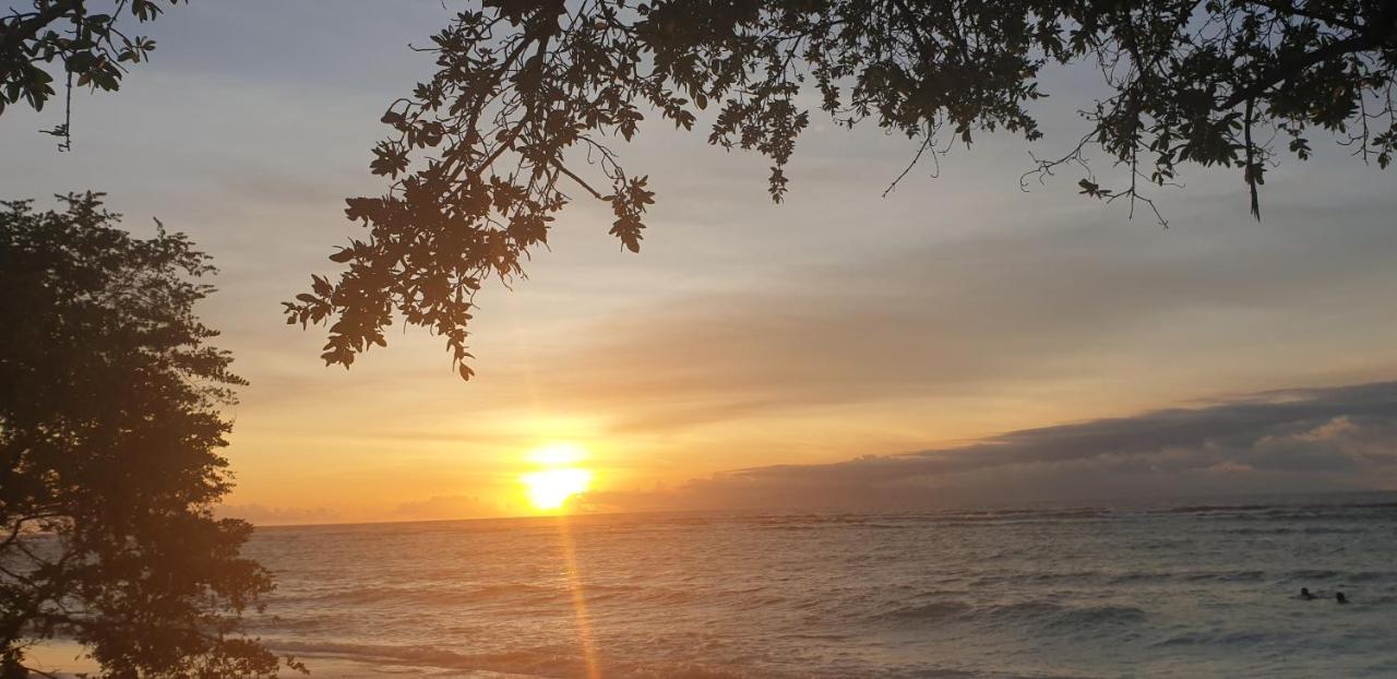 Maza Soda Resort Gili Trawangan Exterior foto