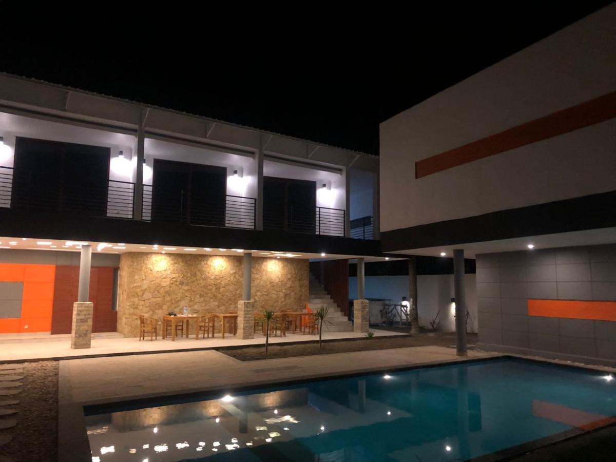 Maza Soda Resort Gili Trawangan Exterior foto